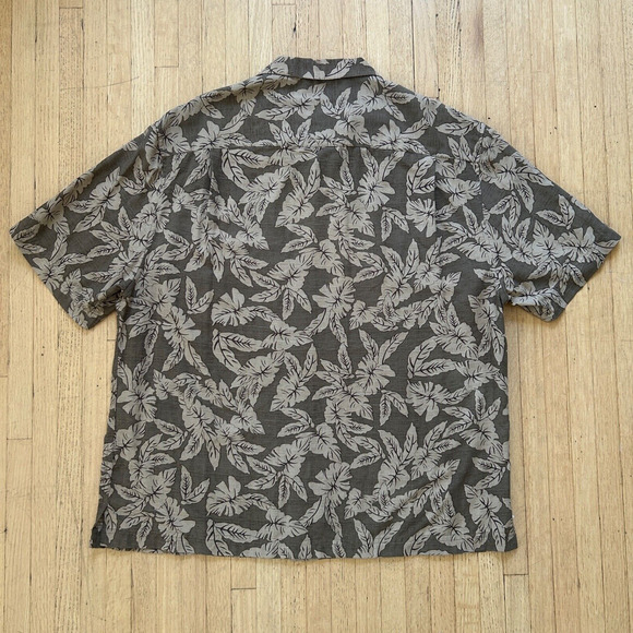 Haggar 100% Silk Hawaiian Shirt Mens XL Brown Palm Tree Floral Button Up - Picture 4 of 8